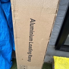 【新品未使用】アルミブリッジ 1本 長さ228CM， gardhom 折り畳み式 アルミラダーレール 荷重340KG 幅広い28CM 車載 トラックローディング オートバイク ラダー 軽量 段差解消 ローディング スロープの画像