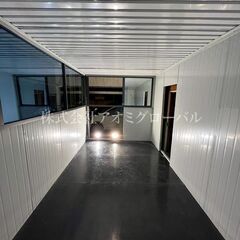 店舗にも最適 3×6ｍ ガラス張り ショールームなどにも プレハブハウス 庇付き豪華仕様 全国ＯＫ 事務所や店舗にもの画像
