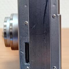 【無償譲渡完了】【中古 ｼﾞｬﾝｸ現状品　程度中下　通電動作確認済　一応､使えます｡　ｷｬﾉﾝ ｲｸｼｰ ﾃﾞｼﾞﾀﾙ 200 超ｺﾝﾊﾟｸﾄ ｶｰﾄﾞｻｲｽﾞ ﾃﾞｼﾞﾀﾙｶﾒﾗ】の画像