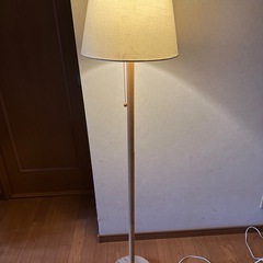 ニトリライトスタンド
