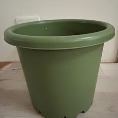 【未使用新品✨】菜園ポット(９号)