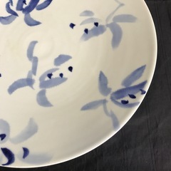 P8　砥部焼 平皿 32cmの画像