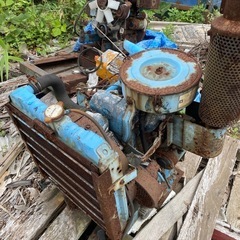 ISUZU エンジン2台の画像