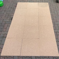 【難あり】カーペット　50×50cm 15枚　薄オレンジ