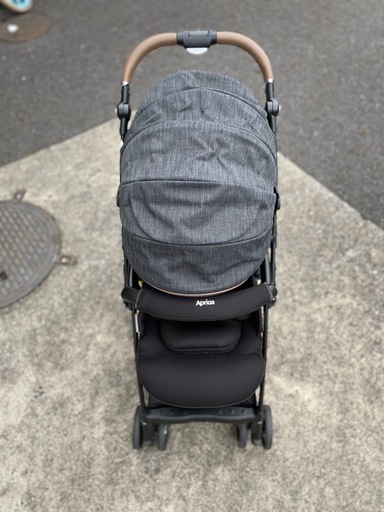 受け渡し予定者決定【美品】ベビーカー aprica ラクーナ ビッテ クッション