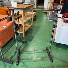 ハンガーラック　収納家具　高さ調節可能　【2個あります】【1個の価格】