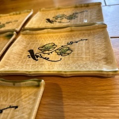 食器の画像