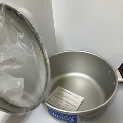 【新品未使用】ステンレス製片手鍋、アルミ製両手鍋　2個セットの画像