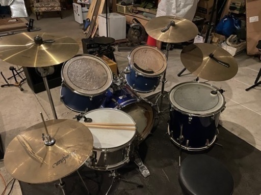 Drum set