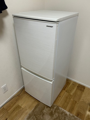 シャープ ノンフロン冷凍冷蔵庫  SJ-D14E-W 2019年製