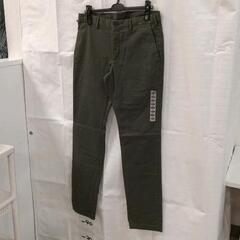 0612-144 【美品・UNIQLO】チノパンW82cm