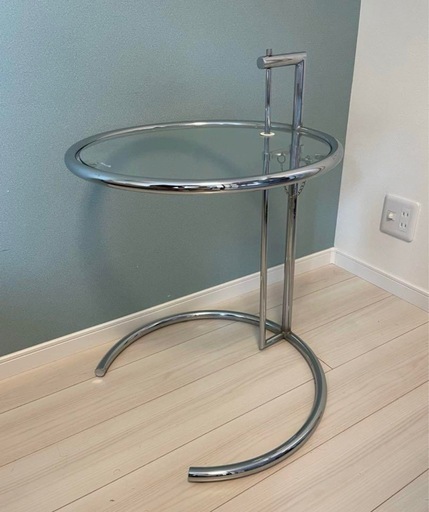 デザイナーズ・ガラステーブル