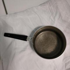 片手鍋の画像