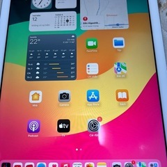 ipad 第6世128GBWIFIモデルの画像