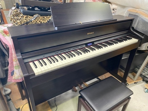 お薦め品‼️木製鍵盤‼️ハイグレード機種 BluetoothAudio搭載‼️ローランド電子ピアノ HP605 2016年