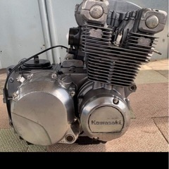 ゼファー550 エンジン