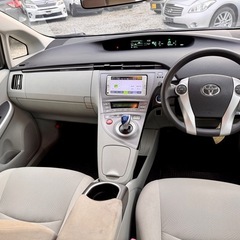 トヨタ　プリウス   平成24年車の画像