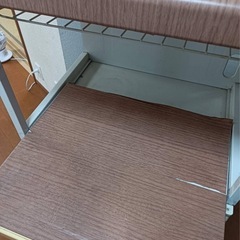 米びつ付き炊飯器棚の画像