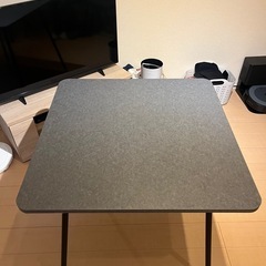 ダイニングテーブル