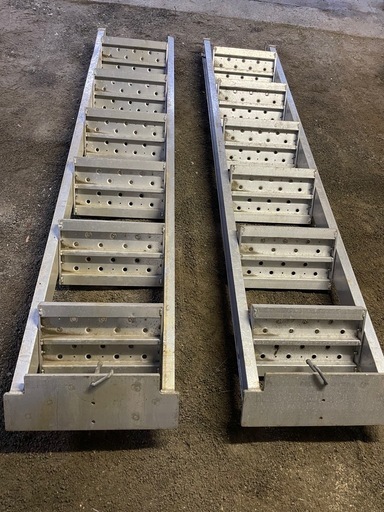 アルミ階段　幅40㎝　足場板　中古2枚セット