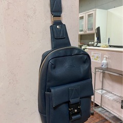 ショルダーバッグ