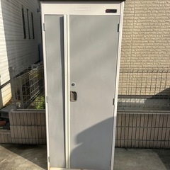 物置　500×755×1800