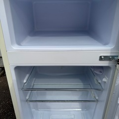 おしゃれ小型2段冷蔵庫
の画像