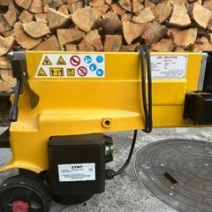 【お話し中】薪割り機 の画像