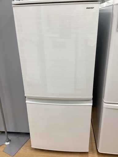 トレファクマーケット久喜店】SHARP 2ドア冷蔵庫 137L 2018年製