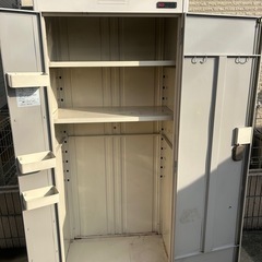 物置 500×755×1800