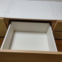引き出し付ベッドの画像