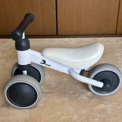 D Bike ミニ ホワイト　ベビー　バイク　1歳の画像