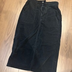 GU スカート 黒色 Sサイズ