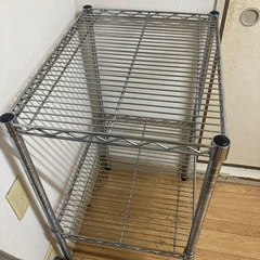 スチールラックの画像