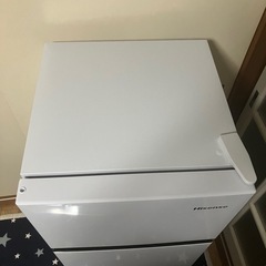 【お譲り者様決定】【美品、高年式】Hisense 冷凍冷蔵庫　2024年製の画像