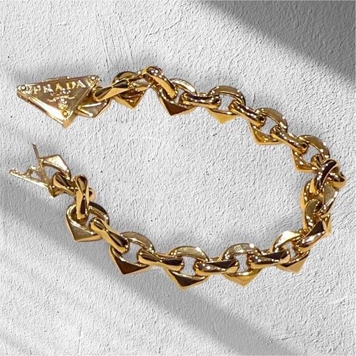 PRADA エターナルゴールド　ブレスレット