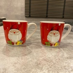 クリスマス柄の陶器2個　コップ　