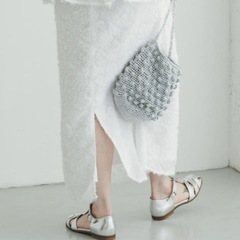 フェザーフリンジスカート URBAN RESEARCH F ホワイト ドレス ボトムス アーバンリサーチの画像