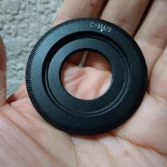 未使用品 難アリ　Cマウントレンズ → マイクロフォサーズ ボデ...