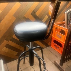 【お渡し先決まりました】レバー昇降カフェチェア✨高さ調節＆回転式...