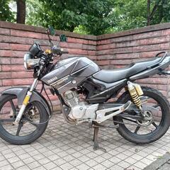 YAMAHA.YBR125.4ストの画像