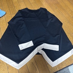 デザインカットソー