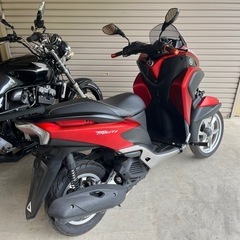 YAMAHA トリシティ125 RED 実動 自賠責R9年4月まで ワイドステップ付きの画像