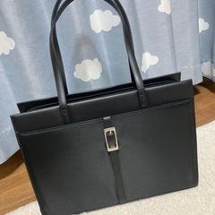 青山　就活バッグ