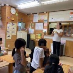 【安心＆安定の正社員】鴨居駅チカ◎《学童保育の運営スタッフ》を募集☆＼認定資格があればブランク不問／子育て経験を活かしてミドル世代活躍中の画像