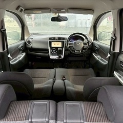 ✅【低走行8万キロ台×Bluetoothナビ×月1万〜分割OK！】車検2年＆名義変更込みのコミコミ価格‼️の画像