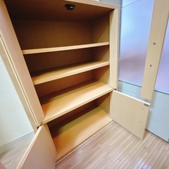 食器棚・本棚の画像