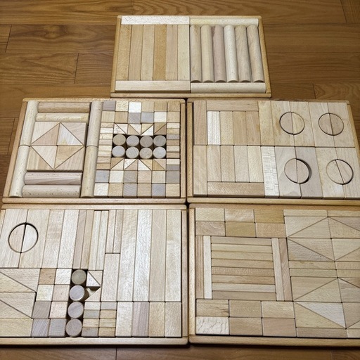 決定しました。プルチノ原木積木　中古品　　値下げしました！