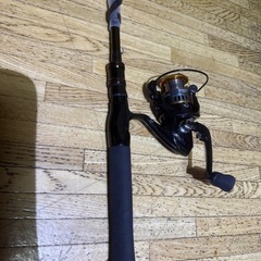 【新品】釣竿、リール付き