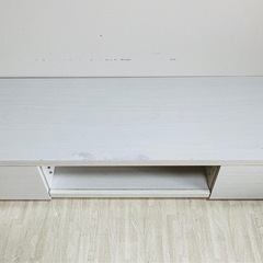 テレビボード